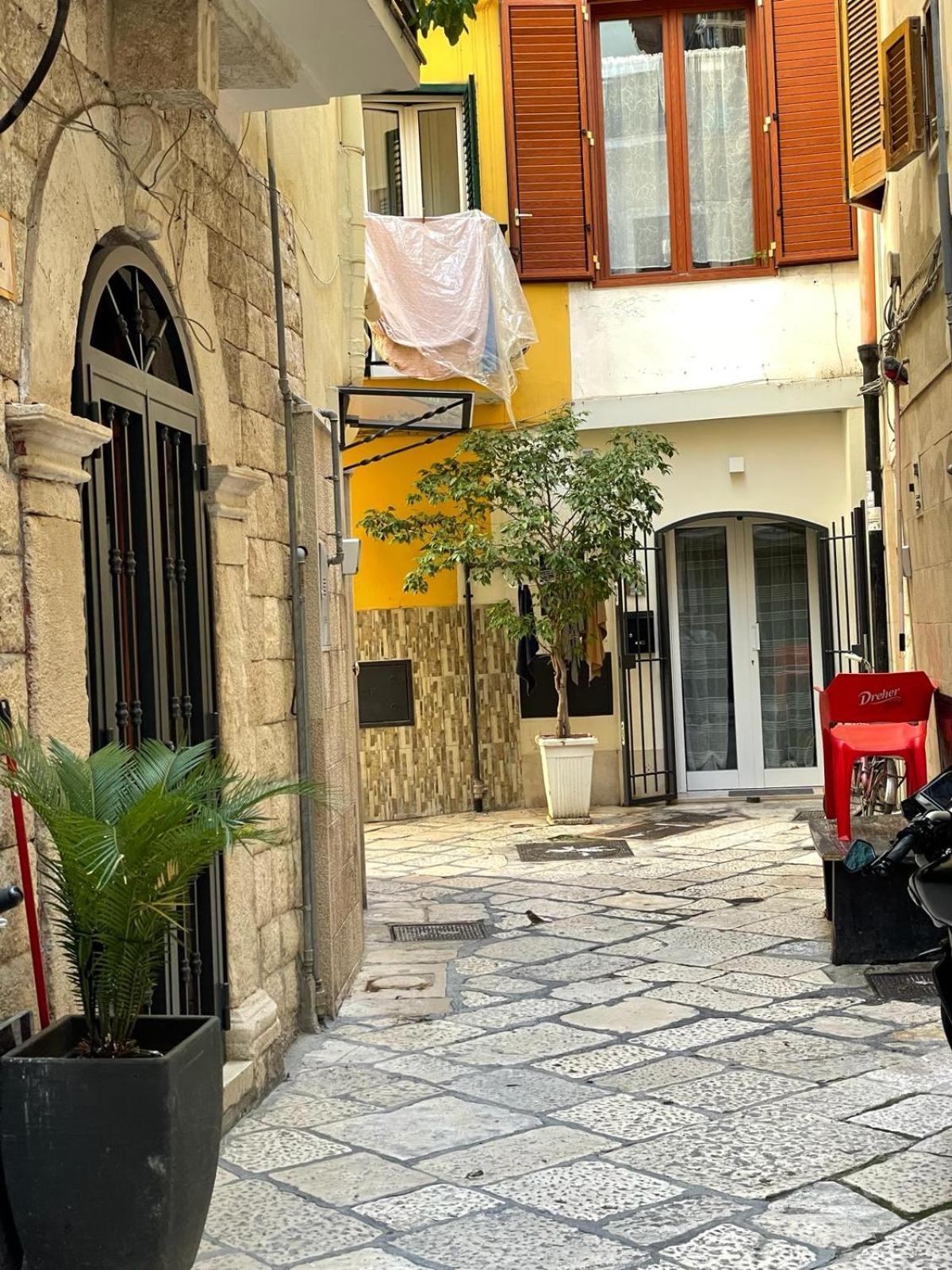 La Stanza 2 Apartment Bari Exterior photo